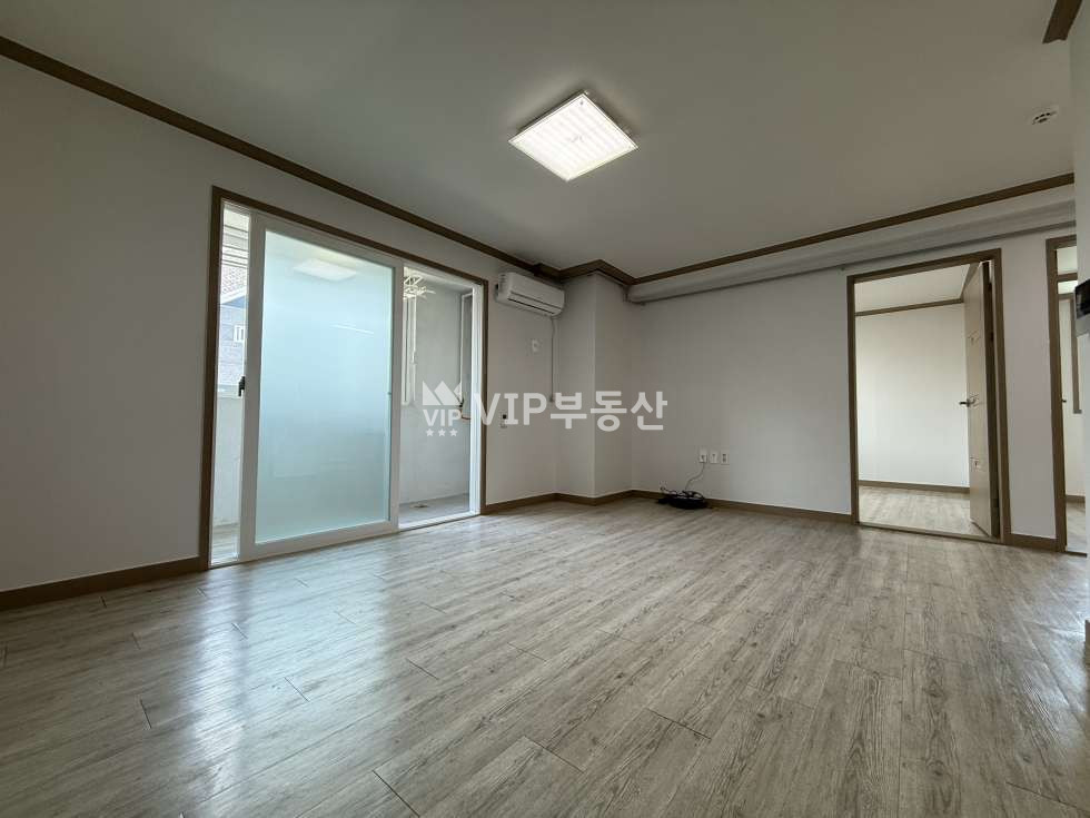 전북 전주덕진구 덕진동2가 주건축물제1동 덕진동 전주천 인근 신축 거실큰 운동장 쓰리룸 에이스매물 월세 매물번호 11206 사진 5