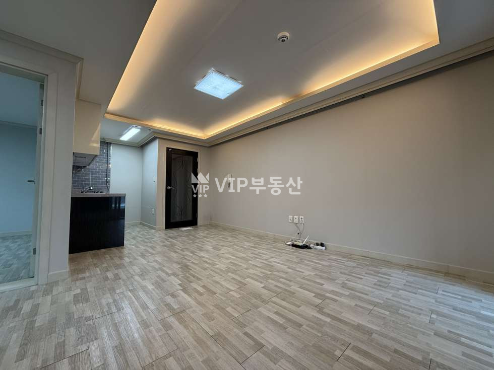 전북 전주덕진구 인후동2가 1동 인후동 특급 넓고 쾌적한 신축 쓰리룸 매물 월세 매물번호 11221 사진 3