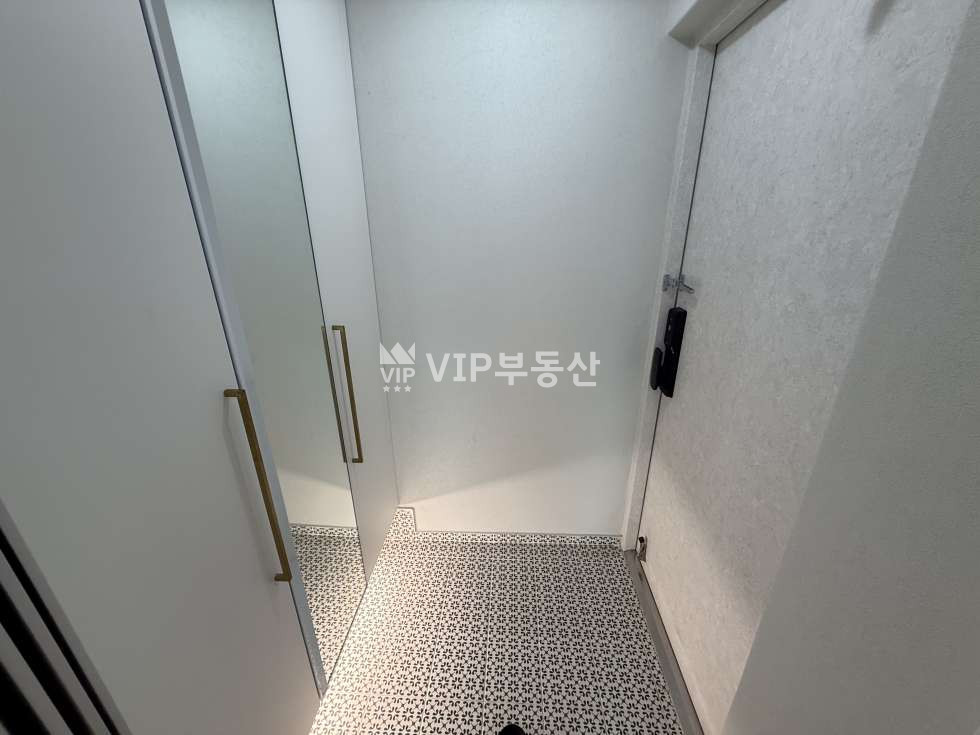 전북 전주완산구 효자동3가 ❗❗효자동 풀옵션 쓰리룸 거기에 리모델링 까지 완료된 매물입니다❗❗ 월세 매물번호 11373 사진 9