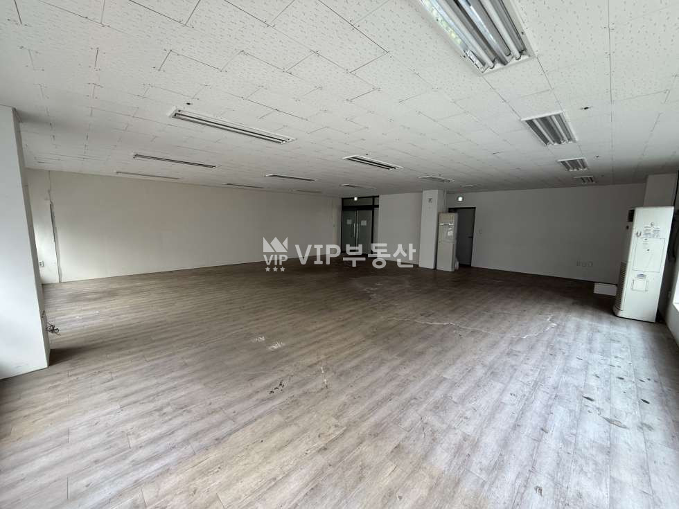 전북 전주완산구 효자동3가 전주 신시가지 내부에 위치한 무권리 상가 추천드립니다!! 월세 매물번호 11651 사진 2