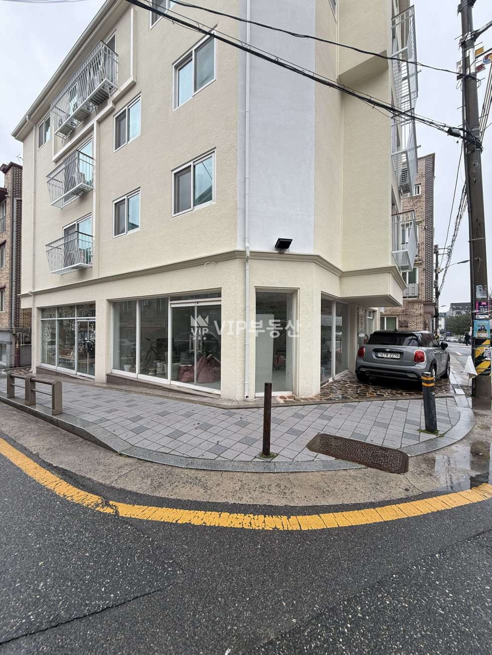 전북 전주완산구 효자동3가 문학초등학교 인근 1층 상가 추천드립니다! 월세 매물번호 11984 사진 1