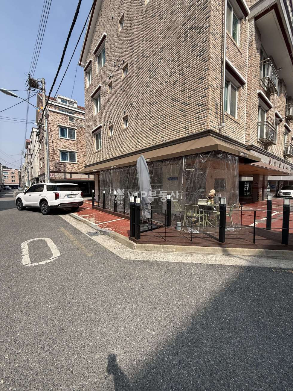 전북 전주완산구 효자동3가 효자동3가 원룸가 내부에 있는 코너 커피숍 추천드립니다! 월세 매물번호 11973 사진 8