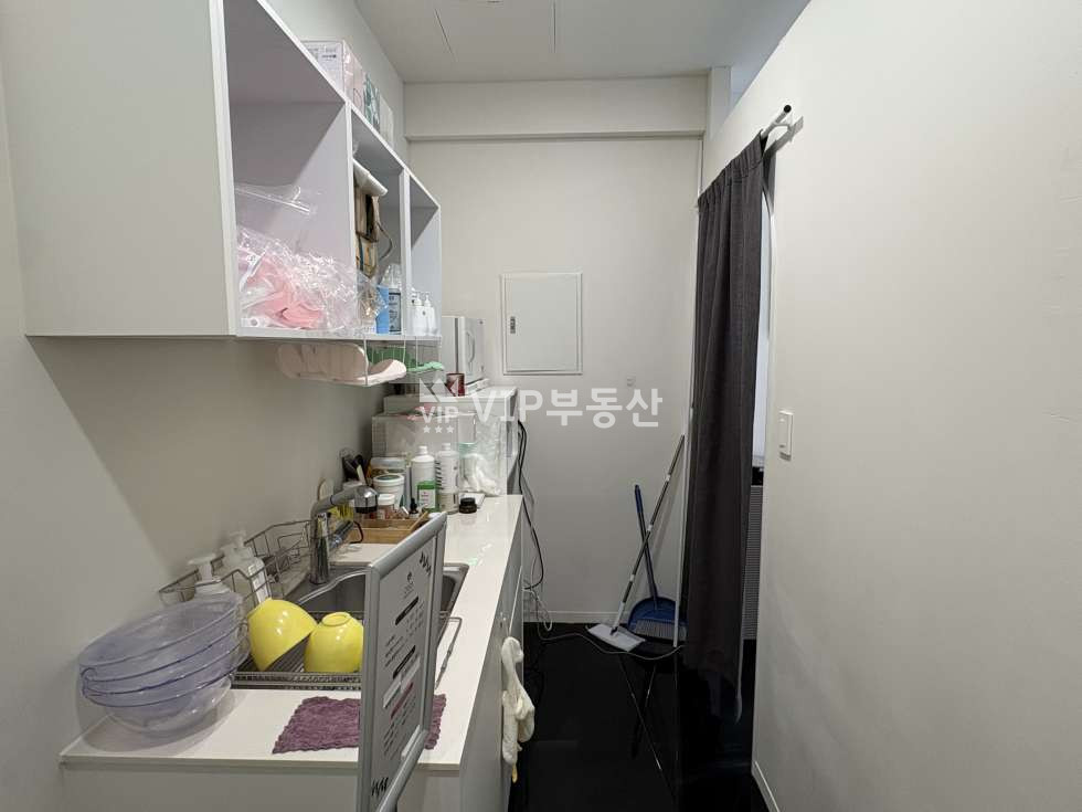 전북 전주완산구 효자동3가 서곡 메인상권! 저보증금·저월세, 고급 인테리어와 최상 컨디션을 갖춘 뷰티 추천 상가 월세 매물번호 12076 사진 6