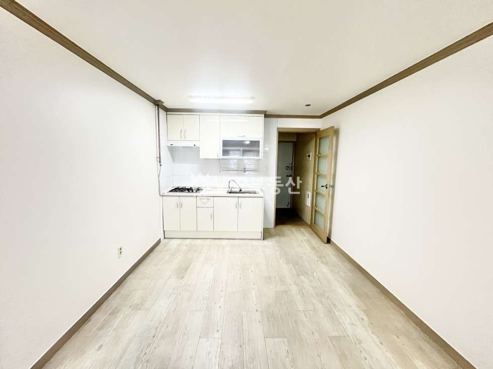 전북 전주완산구 효자동3가 전주 효자동 문학초부근 넓은 쓰리룸 월세 매물번호 12089 사진 9