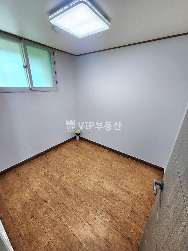 전북 완주군 삼례읍 삼례리 1761 (삼례동신아파트) 1동 삼례 동신아파트 / 삼례초 도보 5분 / 한별고 인접 [급매] 매매 매물번호 12105 사진 8