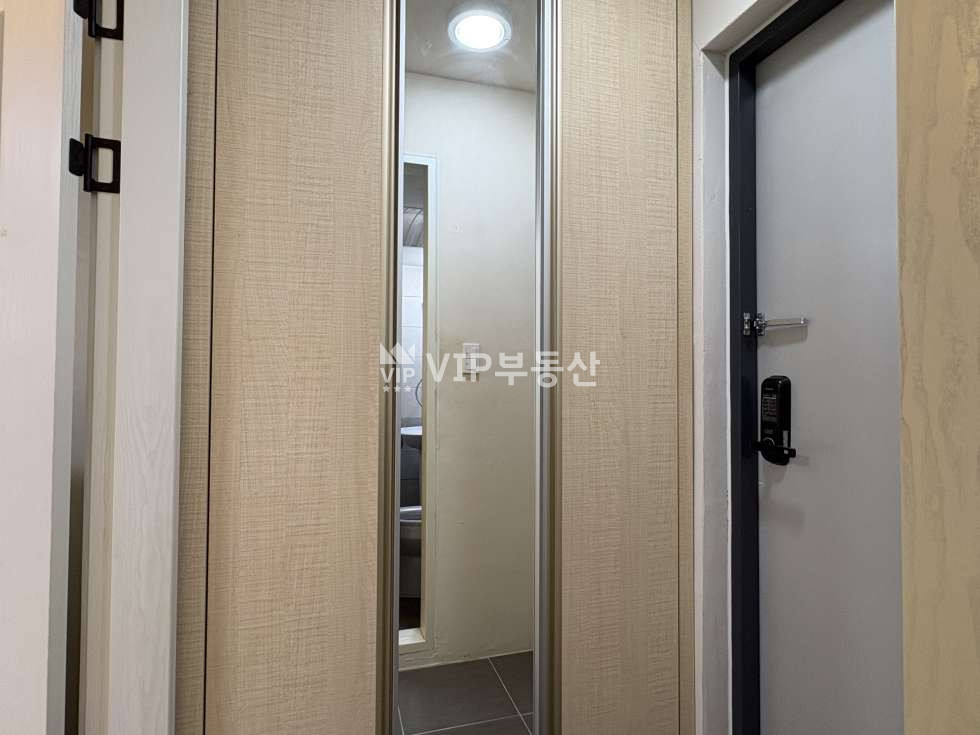전북 전주덕진구 인후동2가 1571-23 주건축물제1동 인후동2가 홈플러스,대자인병원 도보 1분 컨디션 최상 원룸 월세 매물번호 12134 사진 8