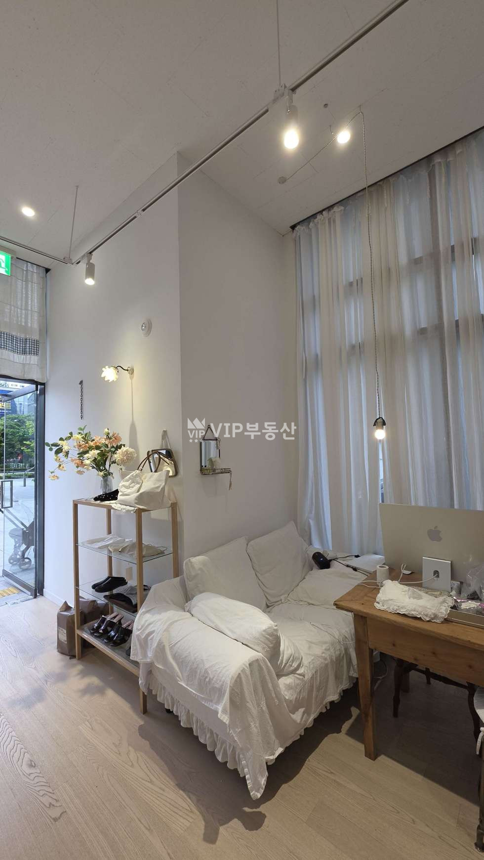 전북 전주완산구 효자동3가 102동 전주 효자동 상가임대 / 옷가게, 뷰티샵, 꽃집 추천 월세 매물번호 12190 사진 17