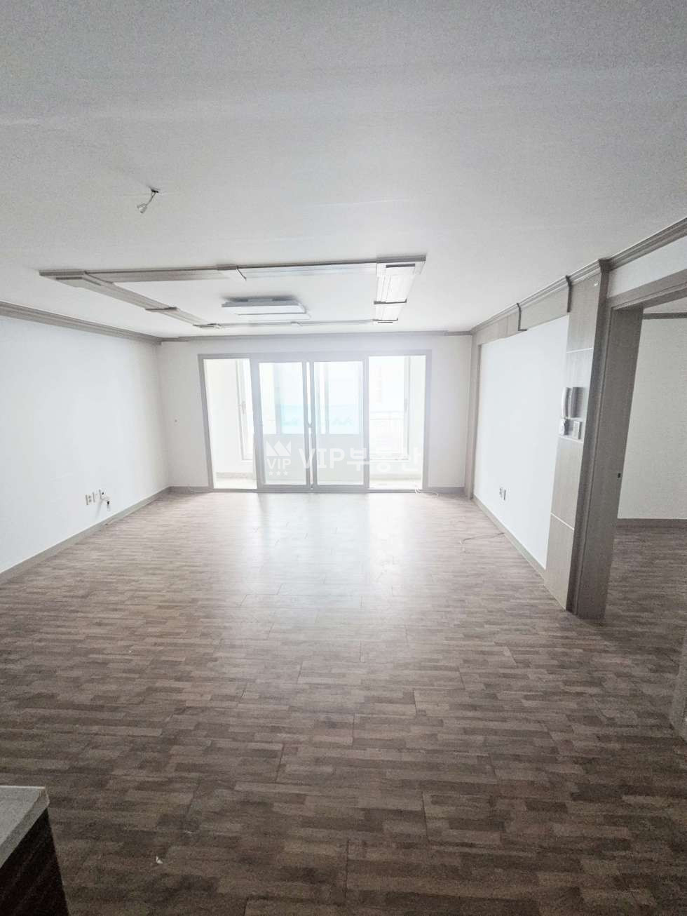 전북 전주완산구 중화산동2가 +중화산동 엘베 포룸 + 벽지도배 + LED등으로 교체+ 월세 매물번호 12192 사진 3