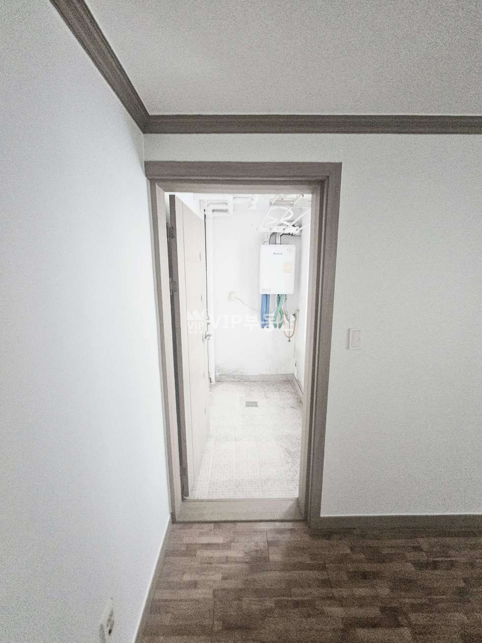 전북 전주완산구 중화산동2가 +중화산동 엘베 포룸 + 벽지도배 + LED등으로 교체+ 월세 매물번호 12192 사진 7