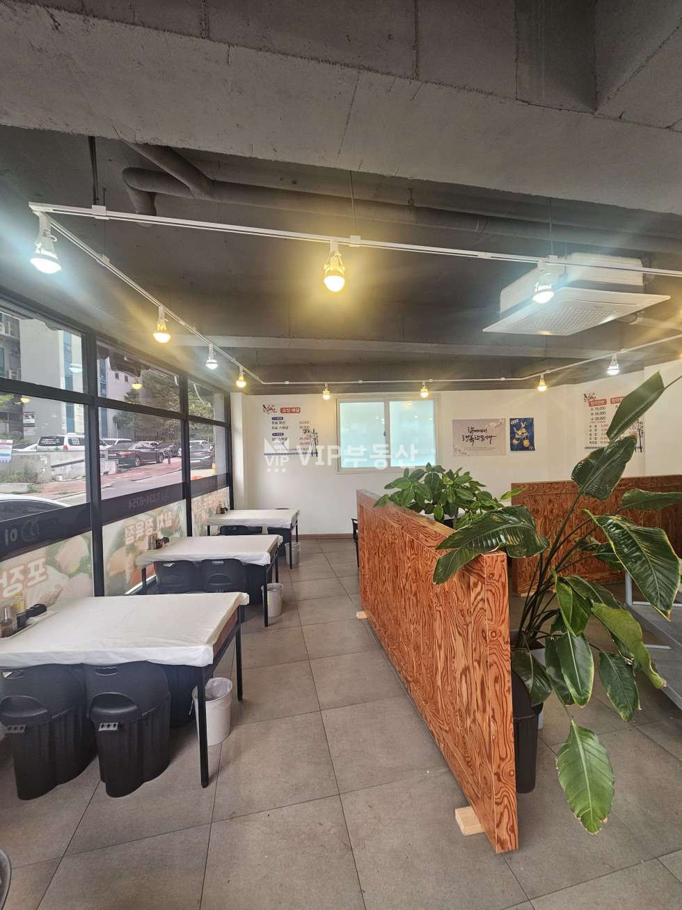 전북 전주완산구 효자동2가 I LH공사 근처 1층상가 I 즉시입주 I 월세 매물번호 12323 사진 3