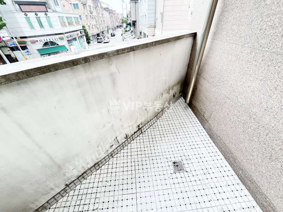 전북 전주완산구 효자동3가 효자동 넓은 쓰리룸 월세 즉시입주 월세 매물번호 12324 사진 6