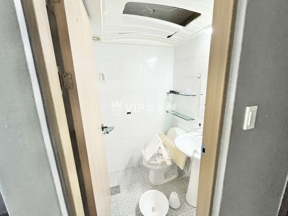 전북 전주덕진구 금암동 전북대신정문 사대부고사거리 인근 원룸 월세 도배 예정 월세 매물번호 12328 사진 3