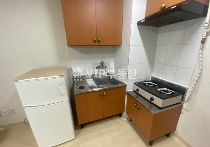 전북 전주덕진구 금암동 626-24 (초헌원룸) I 전북대 I 풀옵션 I 원룸 I 월세 매물번호 12336 사진 3
