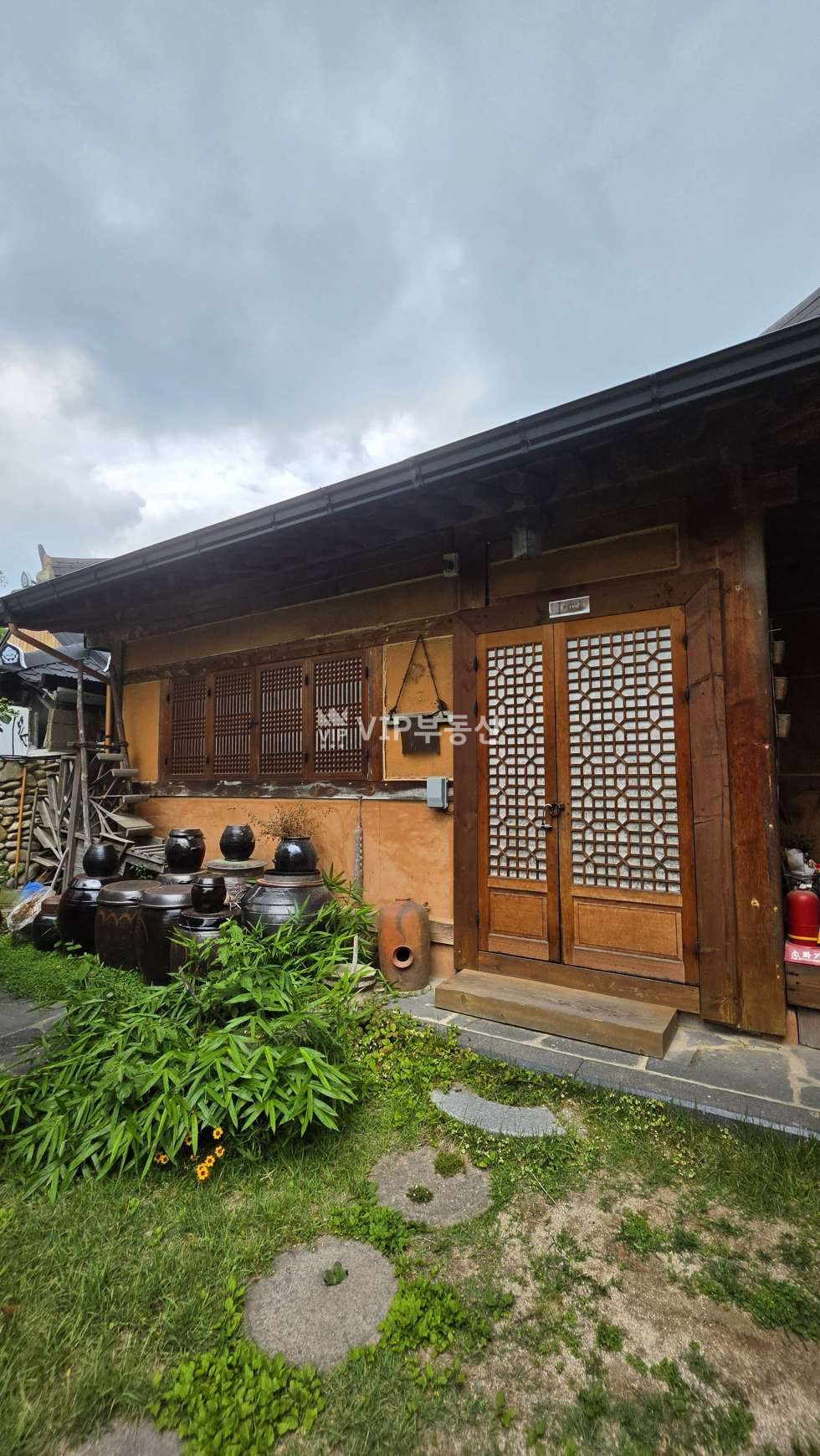 전북 전주완산구 풍남동3가 전주 한옥마을 게스트하우스 임대 매물 / 위치좋고 수익높은 게스트하우스 월세 매물번호 12412 사진 1