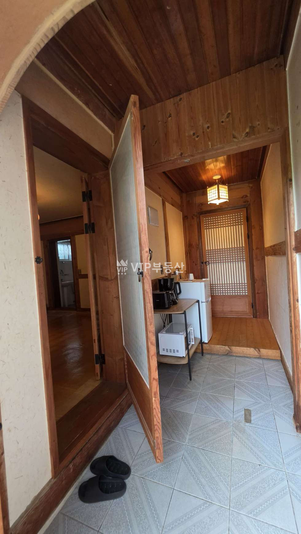전북 전주완산구 풍남동3가 전주 한옥마을 게스트하우스 임대 매물 / 위치좋고 수익높은 게스트하우스 월세 매물번호 12412 사진 17