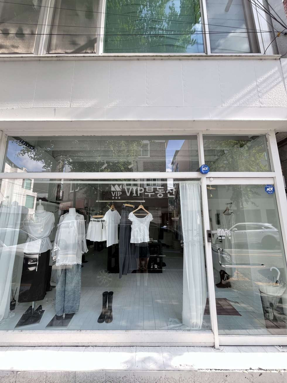 전북 전주완산구 서신동 서신동 옷가게 화이트톤 인테리어 양도 양수 임대 월세 매물번호 12476 사진 9