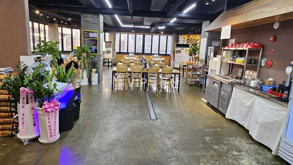 전북 전주완산구 효자동3가 1528-8 전주 신시가지 아파트 인근 메인 상가, 집기 일체 양도, 저렴한 권리금 월세 매물번호 12610 사진 2