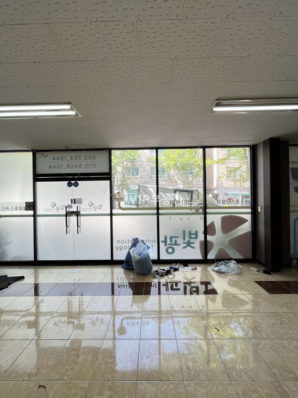 전북 전주완산구 효자동3가 효자동3가 무권리 상가 점포 임대 즉시입주 가능 대로변 상가 월세 매물번호 12624 사진 4