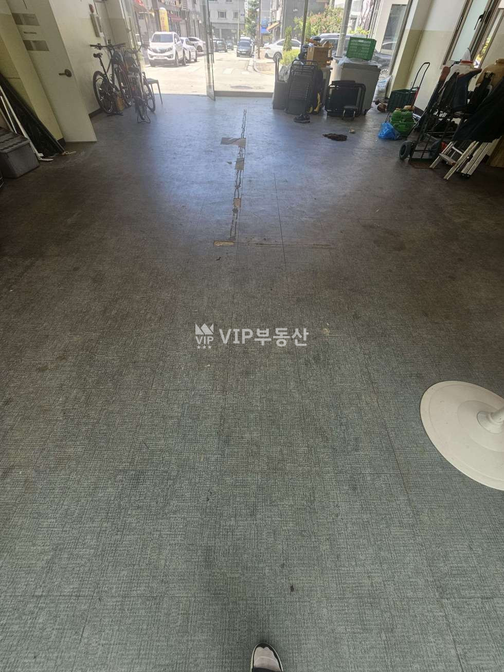 전북 전주덕진구 중동 V혁신우미린1단지V1층대로변상가V 월세 매물번호 12661 사진 2