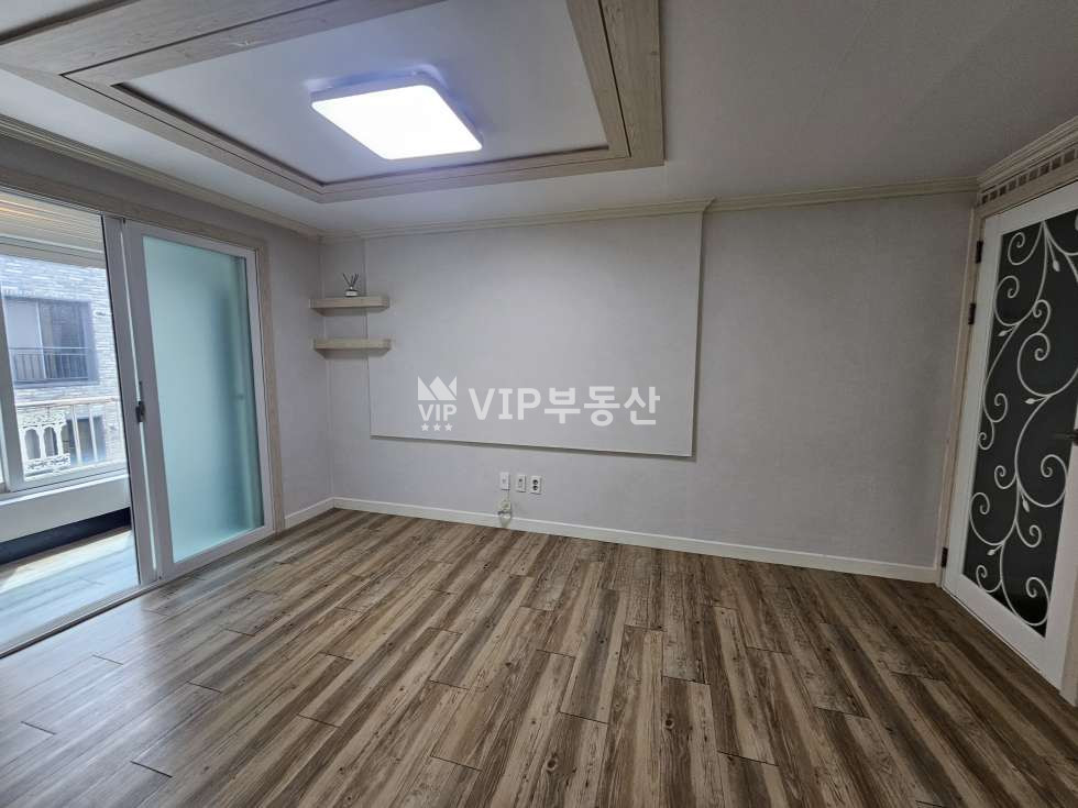 전북 전주완산구 중화산동2가 V중화산동V옵션있는쓰리룸V즉시입주V 월세 매물번호 12685 사진 1