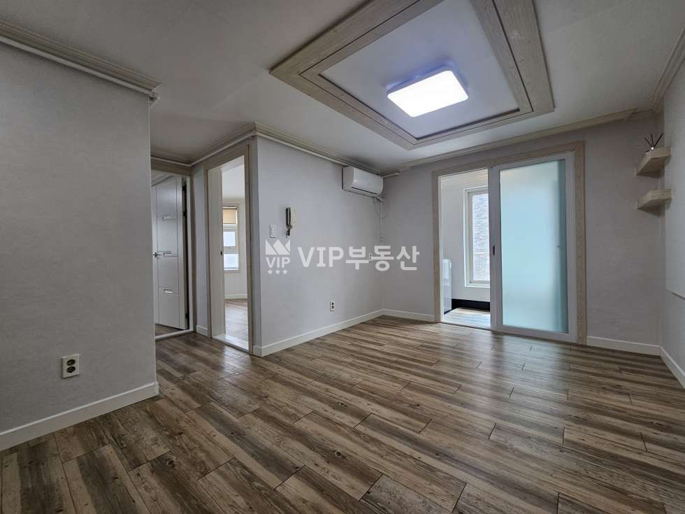 전북 전주완산구 중화산동2가 V중화산동V옵션있는쓰리룸V즉시입주V 월세 매물번호 12685 사진 2