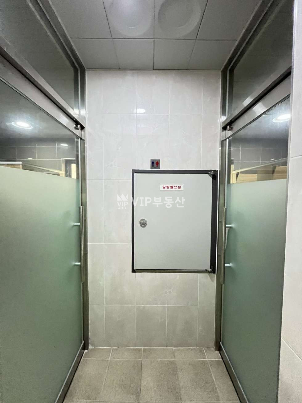 전북 전주완산구 효자동3가 효자동3가 빈공실 무권리 점포 즉시입주가능 . 사무실, 공방,운동 시설 추천 매물 월세 매물번호 12720 사진 6