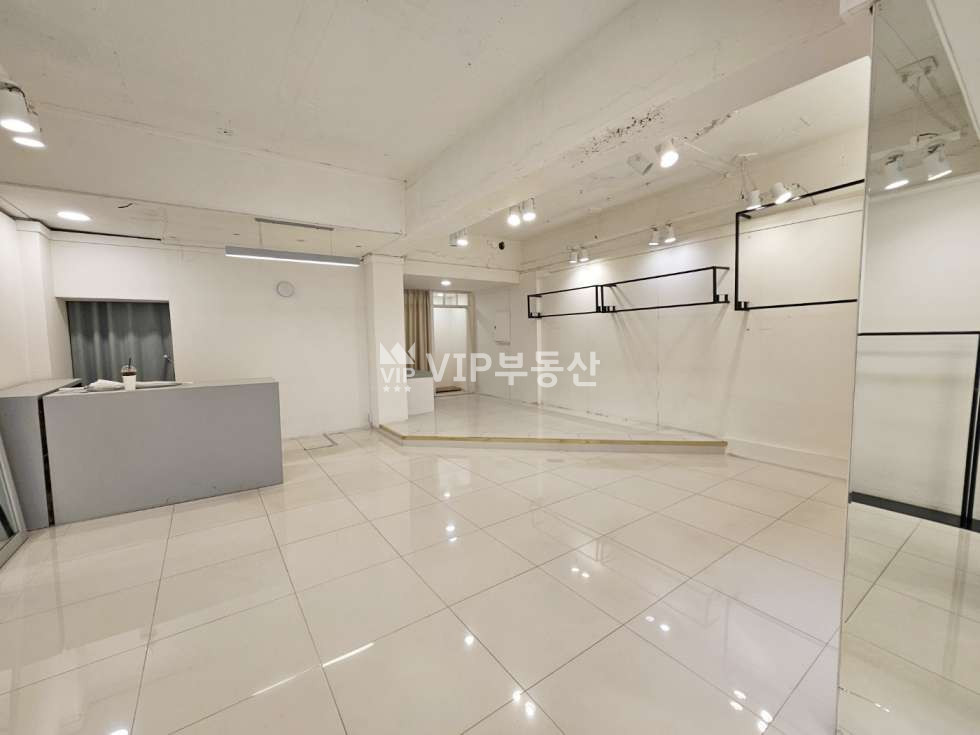 전북 전주덕진구 덕진동1가 1266-4 전북대 무권리 상가임대 월세 매물번호 10752 사진 2