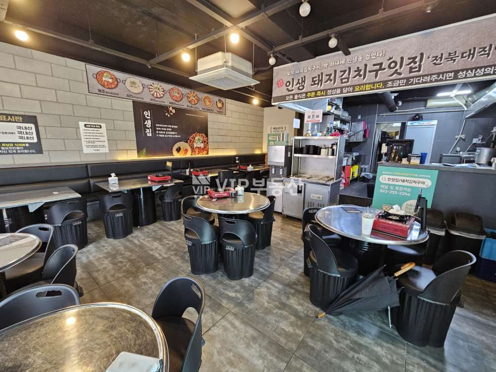 전북 전주덕진구 덕진동1가 전북대 구정문 상권 코너 상가임대 월세 매물번호 10850 사진 1
