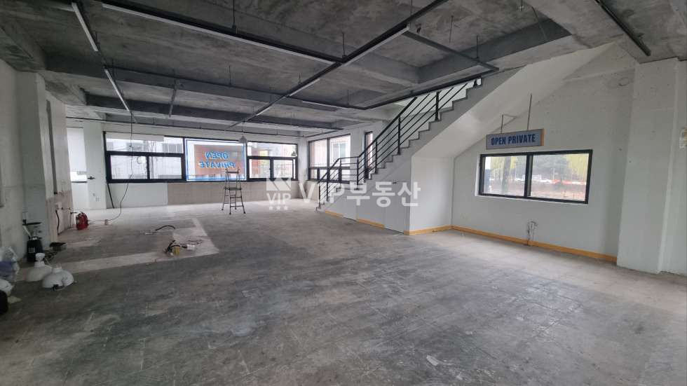전북 전주완산구 다가동4가 주건축물제1동 50, 객리단길 다가동 2층 상가임대 월세 매물번호 10764 사진 1